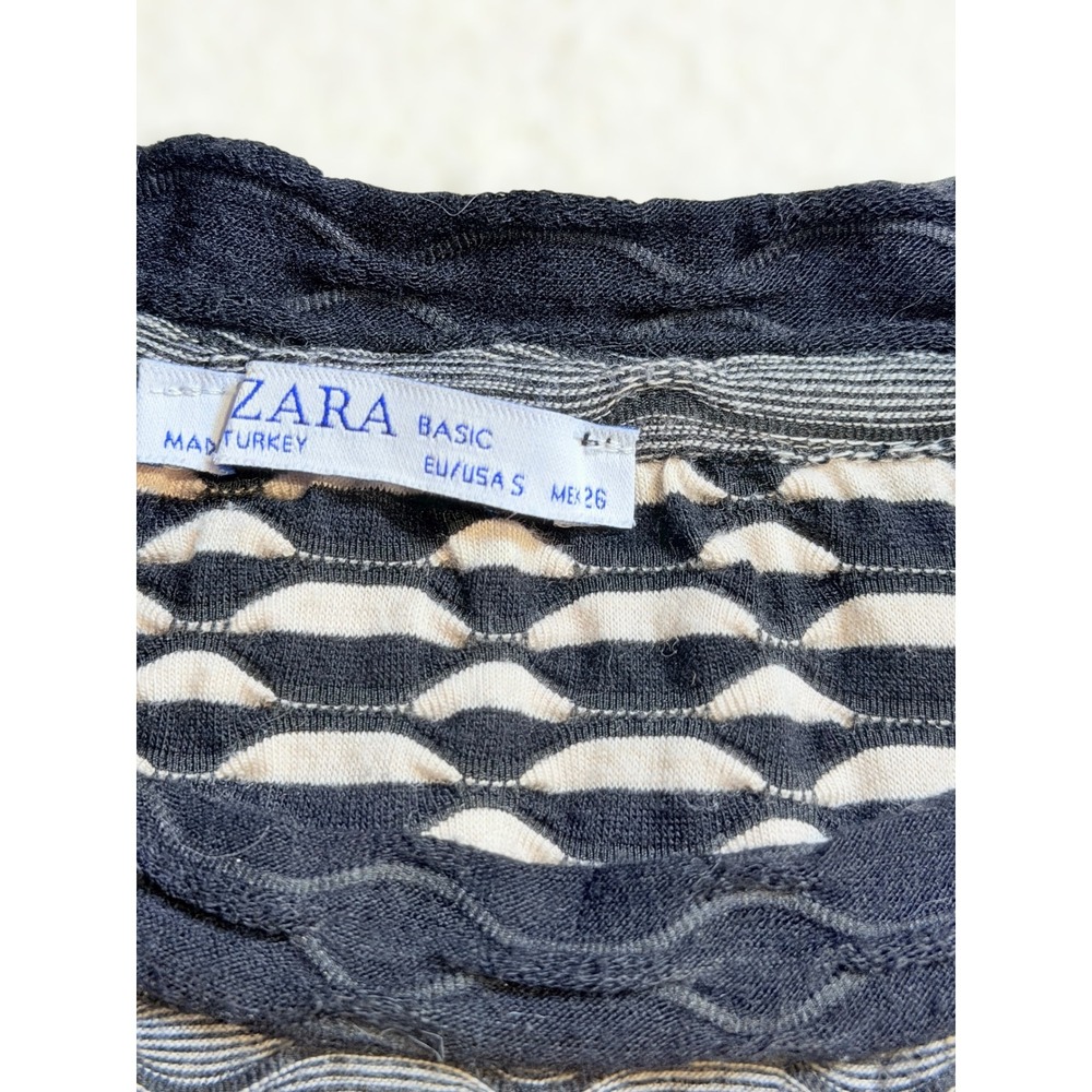Zara‎ Basic Women Black Grey Striped Textured Popcorn Knit Short Sleeve Top S - Picture 4 of 5